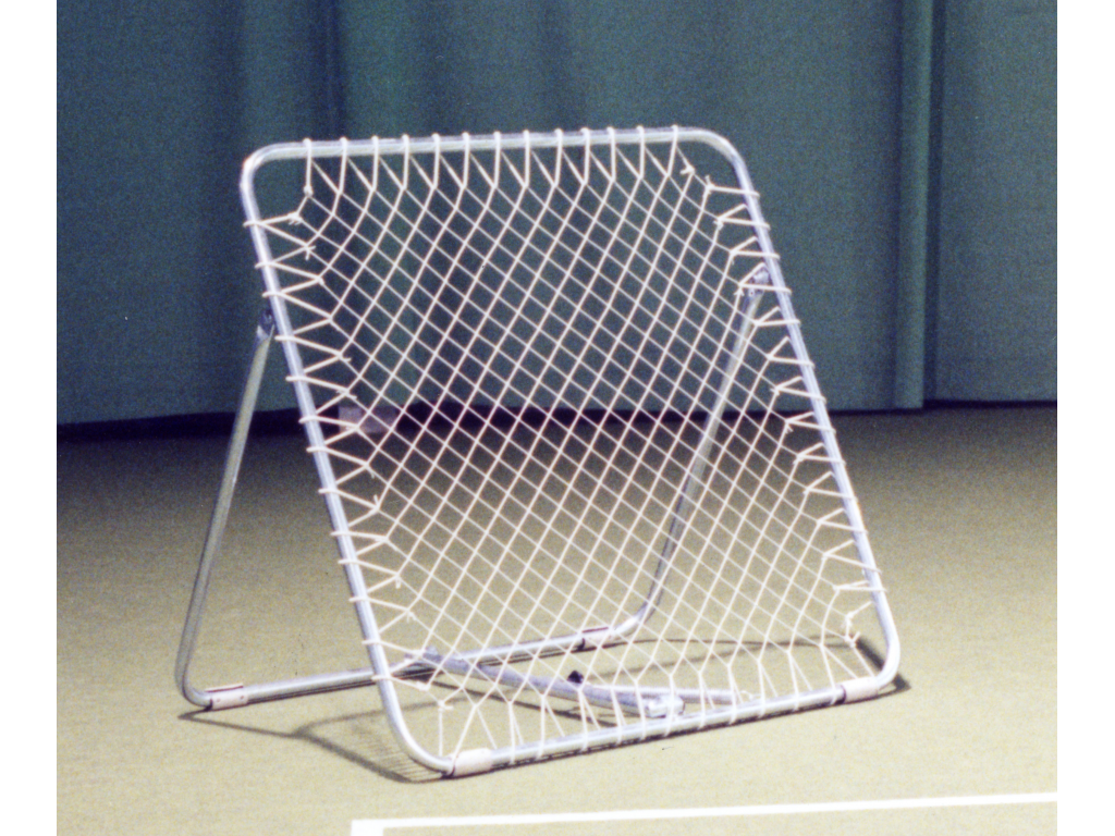 Tchoukbal frame 2 Leuk hulpmiddel voor de voor de keeperstraning, of het gewone ouderwetse Tchoukbalspel.