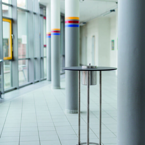 Statafel met model asbak Graphit 17 Prachtig design, ideaal in rookruimtes. Rook sta-tafel model Graphit