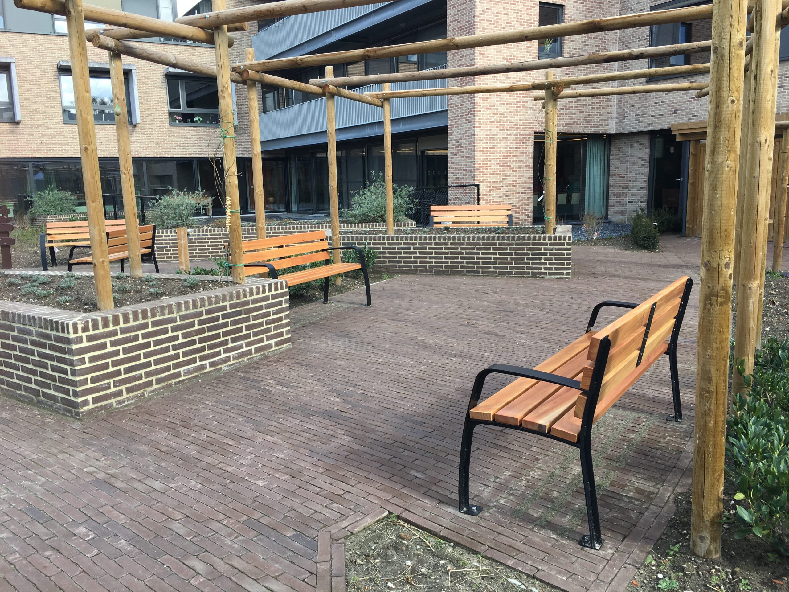 Parkbank Sofia 12 Meerdere parkbanken Sofia, Ideaal voor buiten.