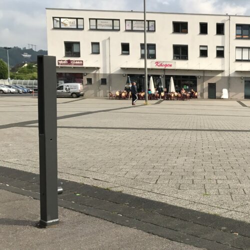 Afzetpaal modern 6 Elegant en duurzaam. Parkeerpaal model Modern, als het ook strak en mooi mag zijn.