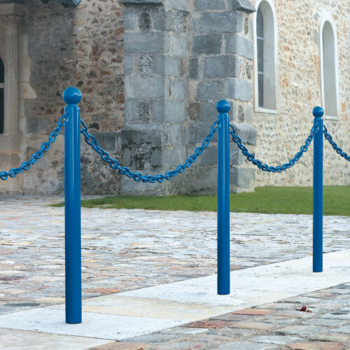 Anti parkeerpaal met Bolkop 10 Al onze afzetpalen - antiparkeerpalen kunnen ook van aangelaste ketting-ogen voorzien worden