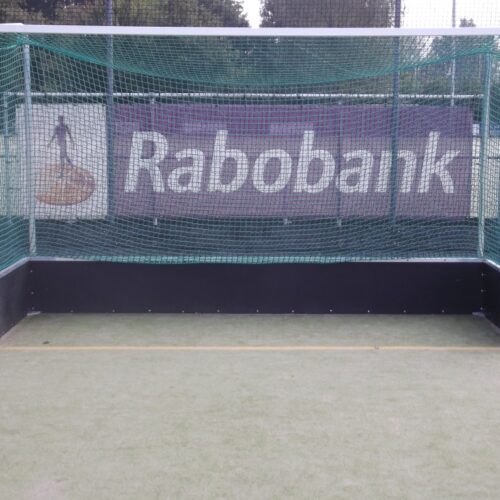 achter- zijschotten hockeydoelen 5 Losse rubberen achter- en zijchotten voor onze professionele hockeydoelen