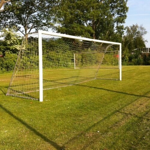Voetbaldoel model VD112 5 Voetbaldoel model VD112. ideaal voor trainingsvelden met een gras-ondergrond. En ook ideale voetbaldoelen voor camping en recreatie.
