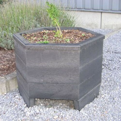 Hexagonale plantenbak Barcelona is bevestigd op 3 poten.