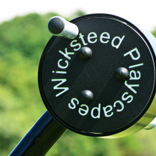 Buiten fitness toestel handbike 7 Duurzaam en in diverse ral kleuren leverbaar. De FZL buiten fitness toestellen zijn zeer geschikt voor openbare ruimtes.