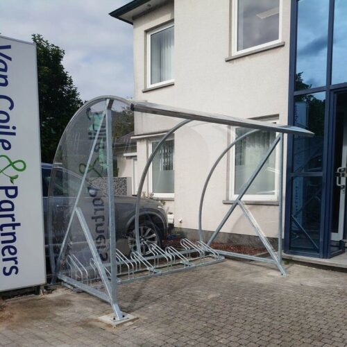 Fietsoverkapping BF1000 - AANBIEDING 76 Fietsoverkapping BF1000. 3 meter verzinkt met onze hoog-laag fietsenrekken (8 plekken)