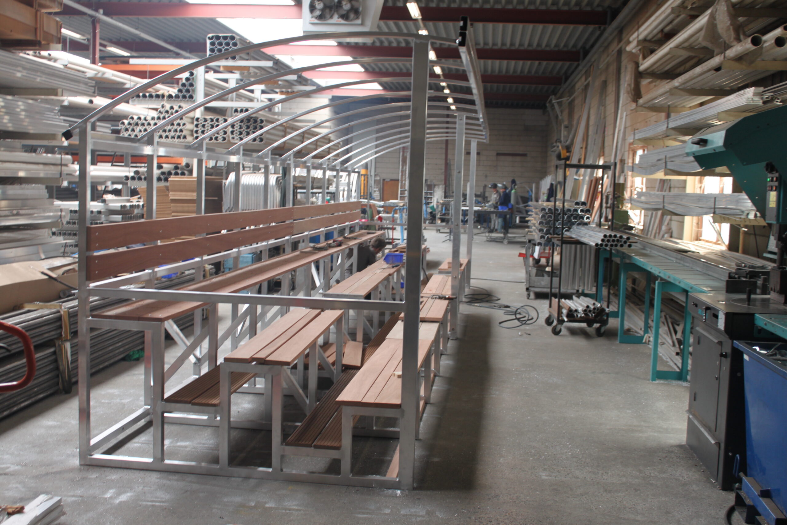 Tribune Sienna 7 Door en door gelast en geproduceerd en gecontroleerd door vakmensen.