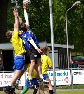 Korfbalpaal senior 5 Korfbalpalen senior. Duurzaam en verrassend voordelig!