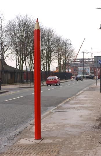 Parkeerpaal Potloodmodel 9 Onze potlood afzetpalen zijn ook in een reuzen-variant leverbaar. Automobilisten zien dan al op afstand dat er een oversteekplaats voor kinderen in de buurt is.