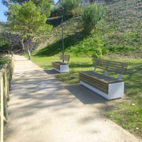 Parkbank model Litho 13 Parkbank Litho, een aanwinst voor uw buiten.