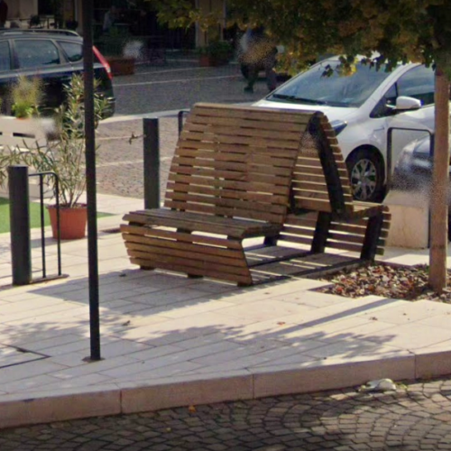 Design parkbanken met hogel leuning en een dubbele zitting