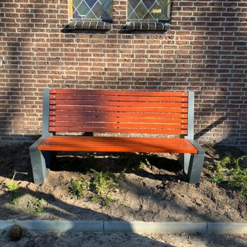 Parkbank Vera 13 Onze parkbank model Vera in Kaatsheuvel