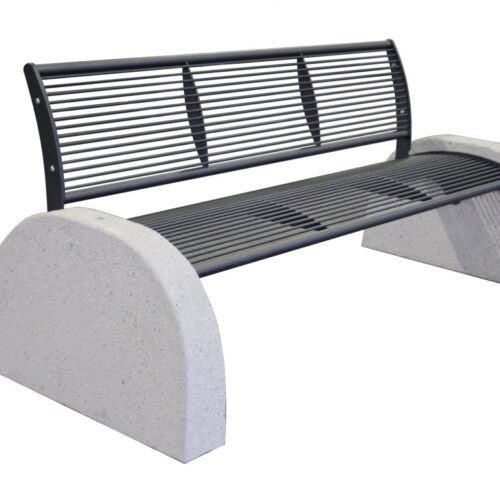 Fraai afgewerkt parkbank met halfronde betonsteunen. Ook leverbaar zonder rugleuning.
