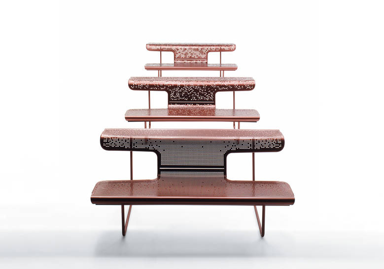 Parkbank De dichter 12 Parkbanken de Dichter. Van boven naar beneden parkbank de Dichter met: Flowers, Stars en Dots.