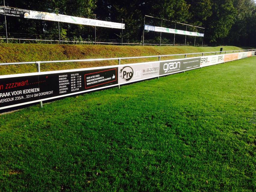 Reclame-ophangsysteem Pro 38 De reclamebordprofielen van SKWShop, Messcherpe prijzen en bijzonder duurzaam.