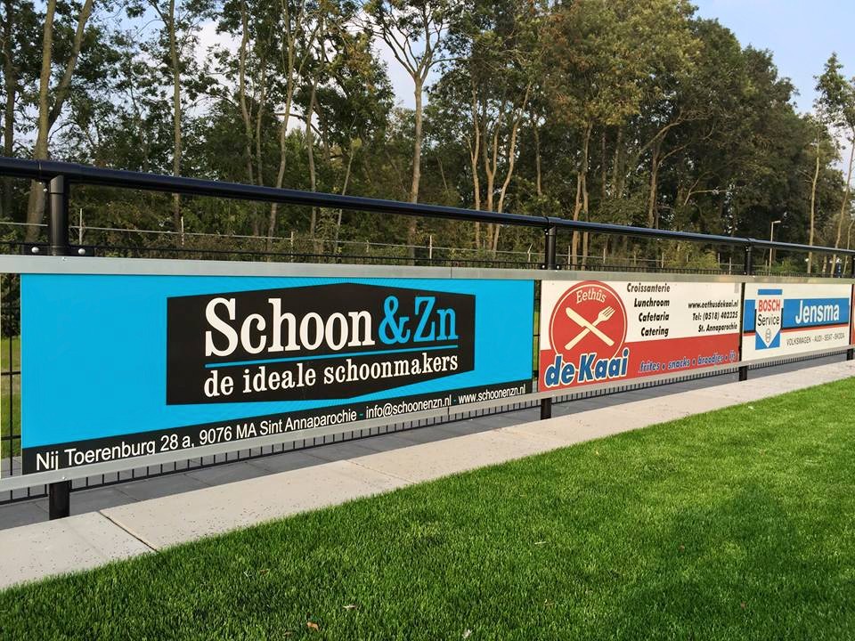 Reclame-ophangsysteem Pro 29 Reclamebord ophangrails. Van geanodiseerd aluminium, dus dit blijft mooi.