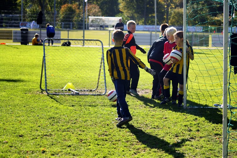 Tchoukbal frame 1 Verbeter de keeperstraining of speel het klassieke Tchoukbal met dit stevige tchouckbalframe.