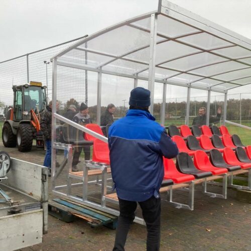Tribune Sienna 34 Volledig gemonteerd geleverde mini tribunes, vastzetten en gereed voor gebruik,
