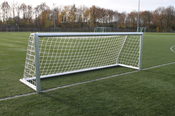 Stel mini doelnetten, JVN195 1 Topkwaliteit mini voetbaldoelnetten! Geknoopt PE voor een bodemprijs. Afgebeeld de 3 x 1 meter uitvoering van deze doelnetten.