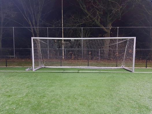 Voetbaldoel VD90 10 Voetbaldoel model VD90. Beter is er niet!