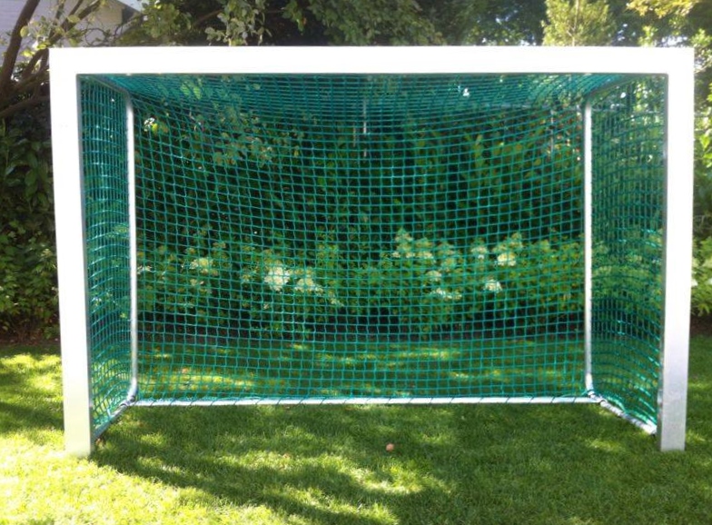 Voetbaldoeltjes 1.8 x 1.2m. 2 Voetbaldoel TRD230 met fijnmazig doelnet. Ideaal als recreatie hockeydoeltjes.