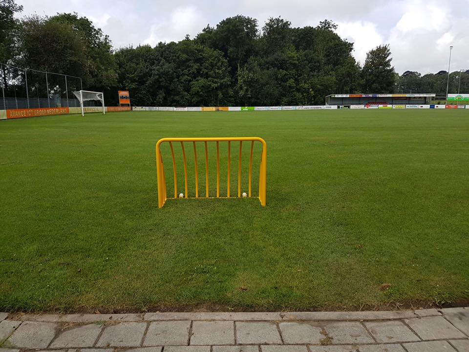 Trainings voetbaldoeltjes TRV200 4 Deze voetbaldoeltjes zijn ideaal voor training en wedstrijdjes.