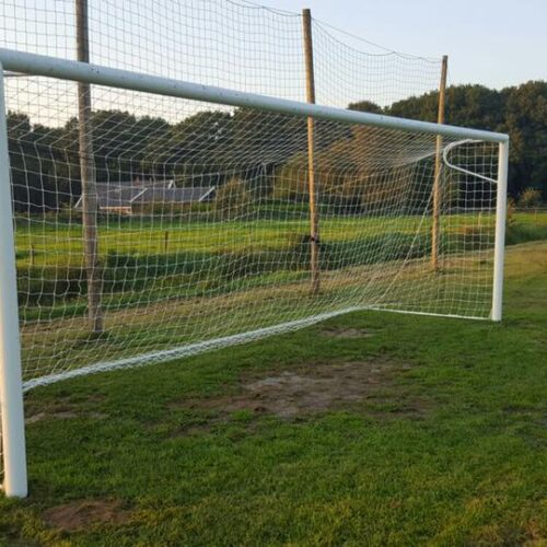 Opklapbare netbeugel voor seniorendoelen 14 Voetbaldoel VD111 uitgevoerd met de opklapbare netbeugel. Ook zonder opklapbare netbeugel leverbaar.
