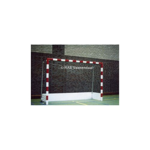 Zaaldoel model HD04 insteek 7 Onze zaaldoelen kunnen ook met inzetschotten voor zaalhockey geleverd worden.