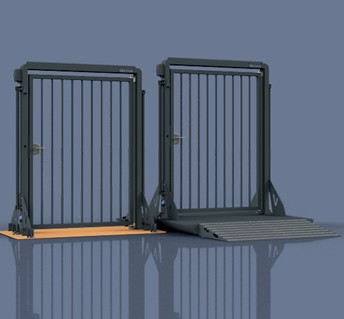 Mobiele toegangsdeur. Links met de staalplaat en rechts met de betonplaat met heftruckvoorziening