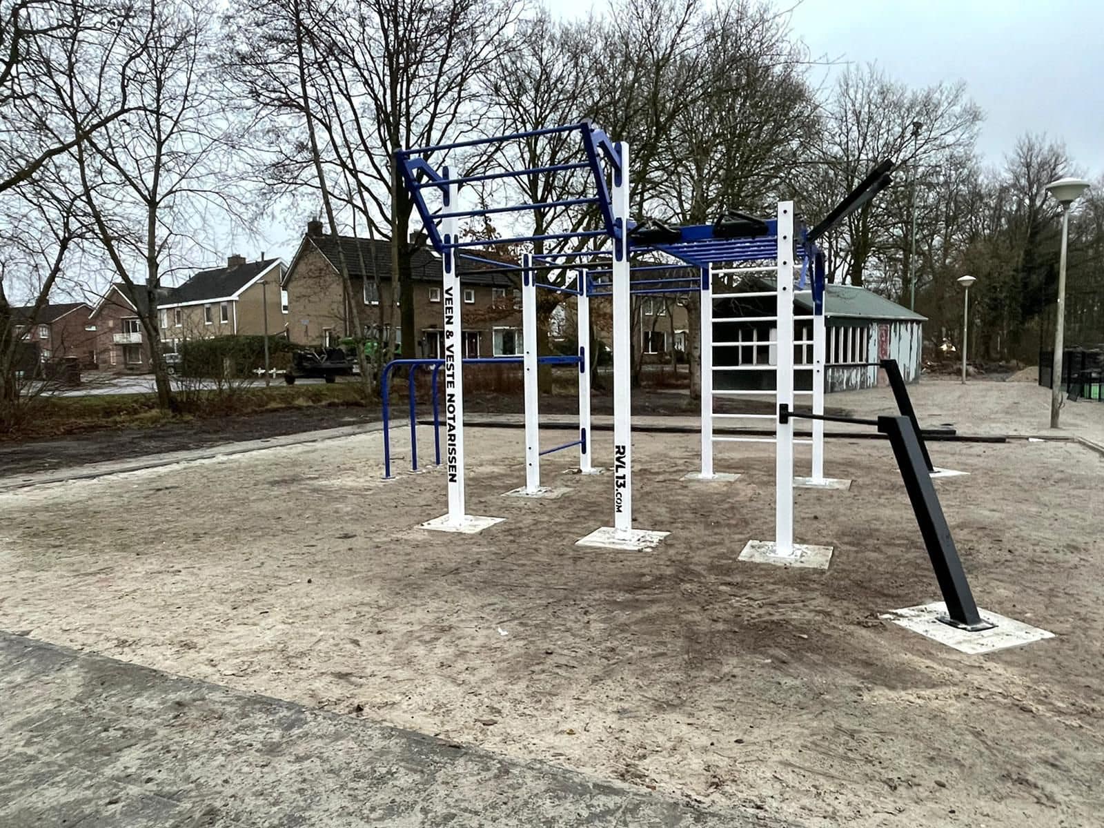 Calisthenics toestel Nippur S 58 Calisthenics toestel Nippur S - Afbeelding 58