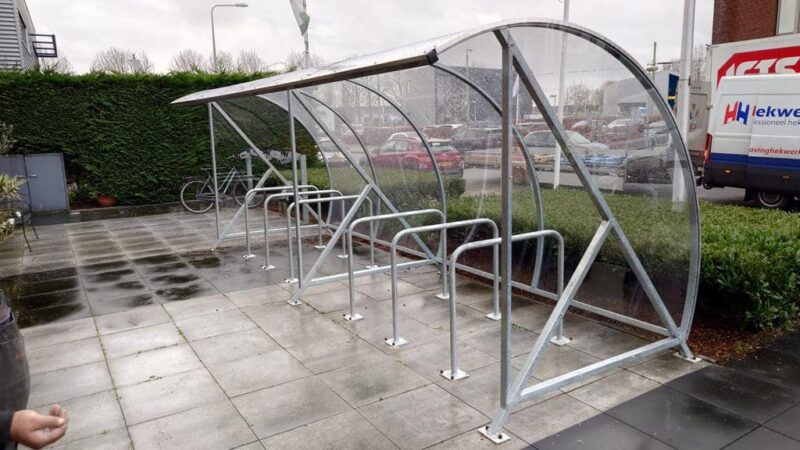 overdekte fietsenstalling BF1000 met aanleunbeugels